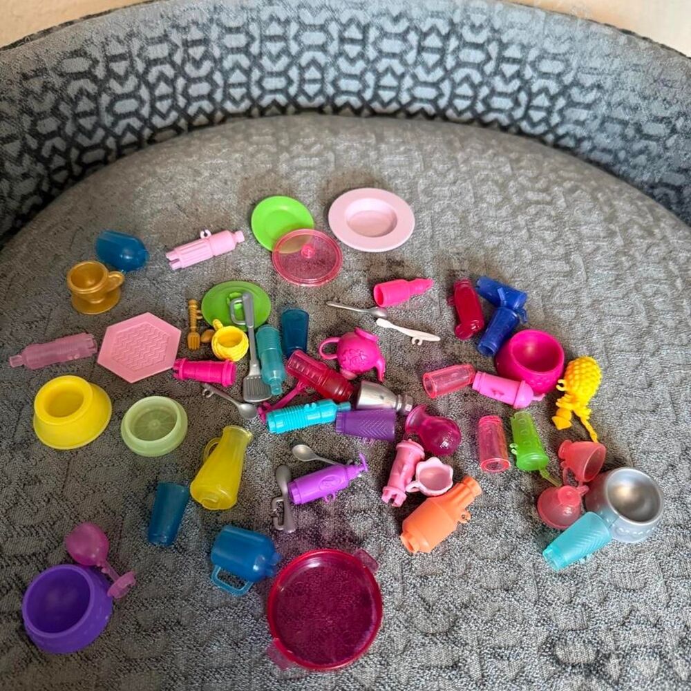Barbie Multi Action-figures-playsets